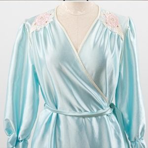 VTG Lorraine Aquamarine and Pink Rose Epaulets House Coat/Robe L/XL